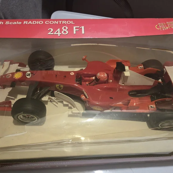 Ferrari Red 248 F1 Remote Control Car - Picture 4 of 4
